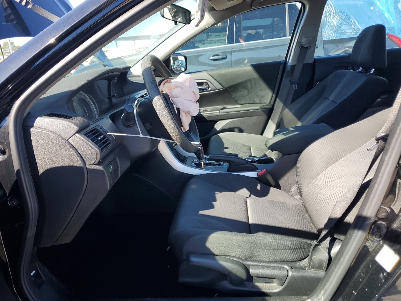 2015 Honda Accord VIN 1HGCR2F33FA112649 Copart auction photo, front end damage thumbnail 7
