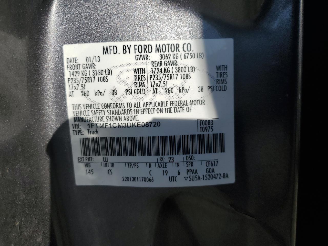 2013 Ford F-150 VIN 1FTMF1CM3DKE08720 Copart auction photo, front end / side damage thumbnail 12