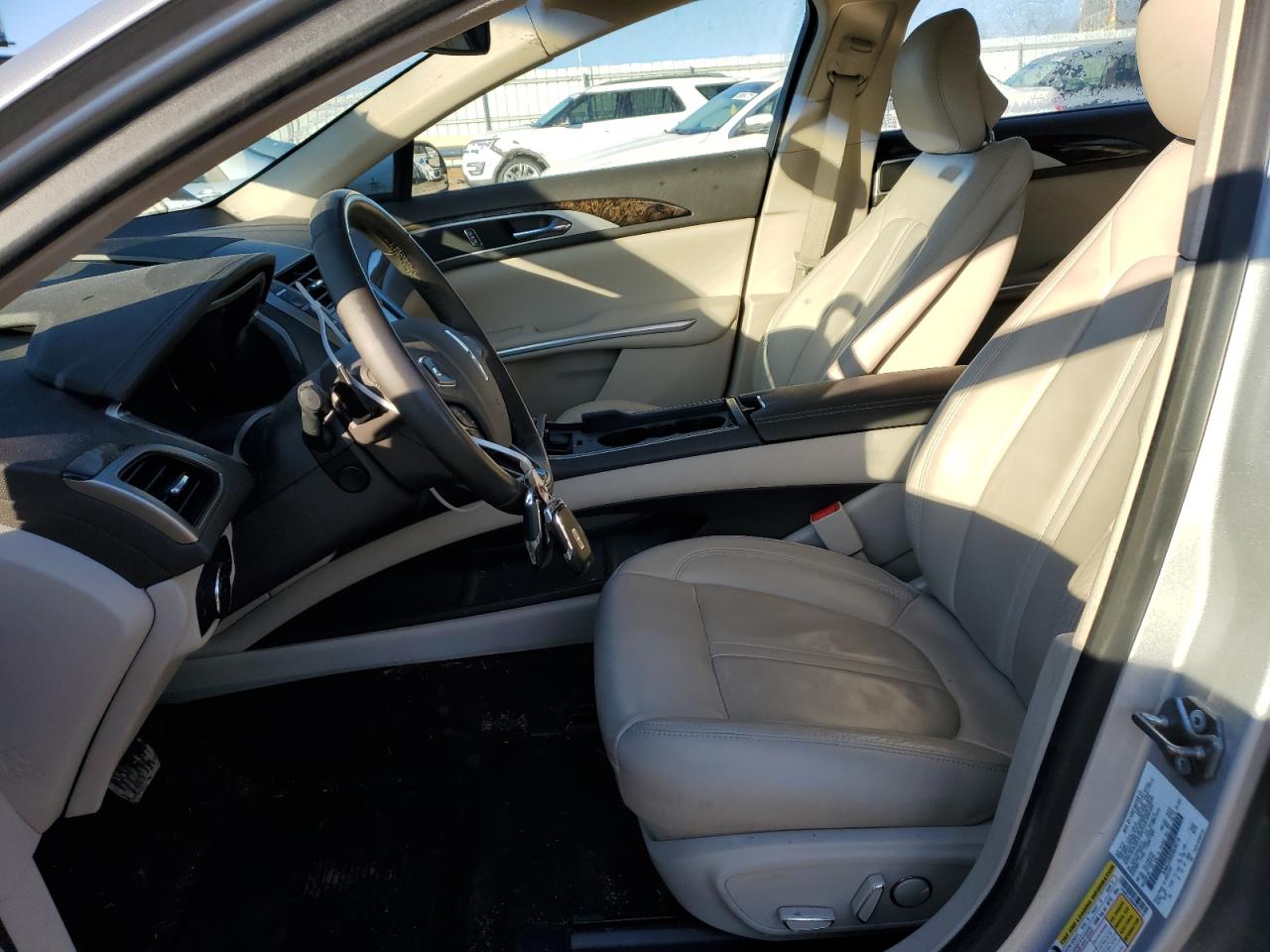 2016 Lincoln MKZ VIN 3LN6L2J90GR630116 Copart auction photo, all over damage thumbnail 7
