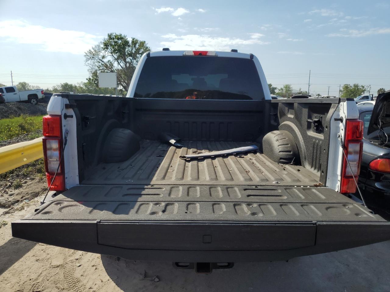 2021 Ford F250 VIN 1FT8W2BT9MED66990 Copart auction photo, front end damage thumbnail 6