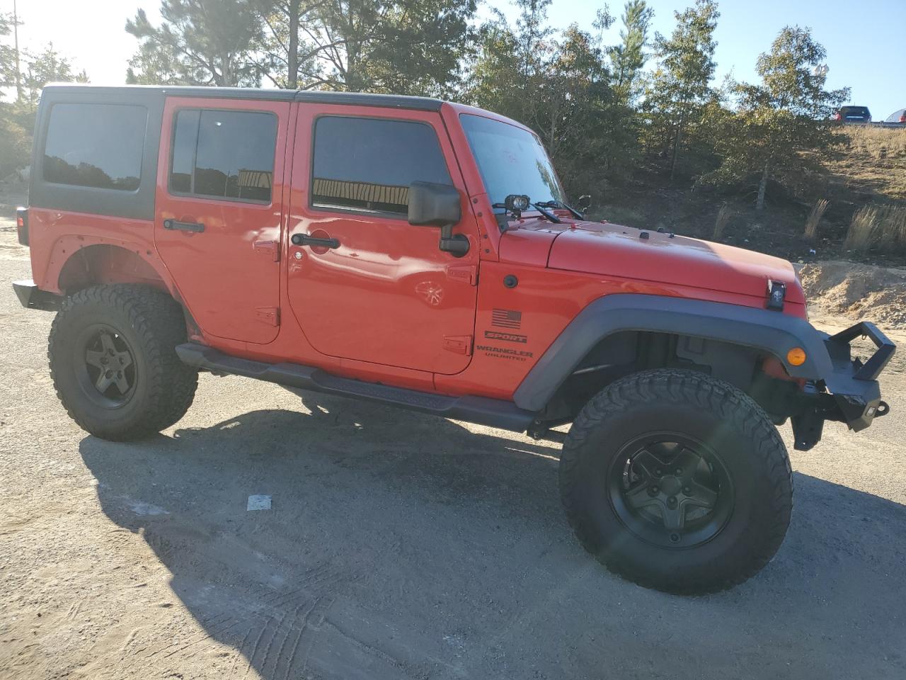 2017 Jeep Wrangler VIN 1C4BJWDG5HL640652 Copart auction photo, front end damage thumbnail 4