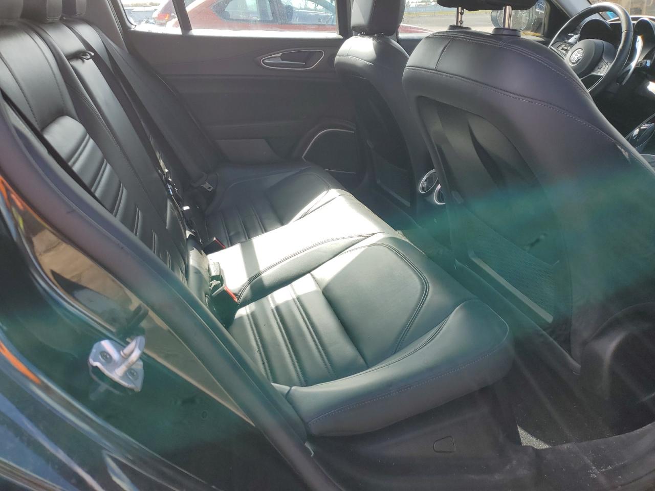 2017 Alfa Romeo Giulia VIN ZARFAEEN2H7538992 Copart auction photo, front end / side damage thumbnail 10