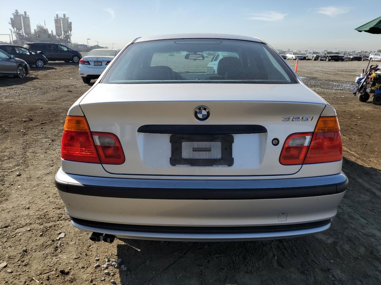 2001 BMW 3er VIN WBAAN37401NE56360 Copart auction photo, rear end damage thumbnail 6