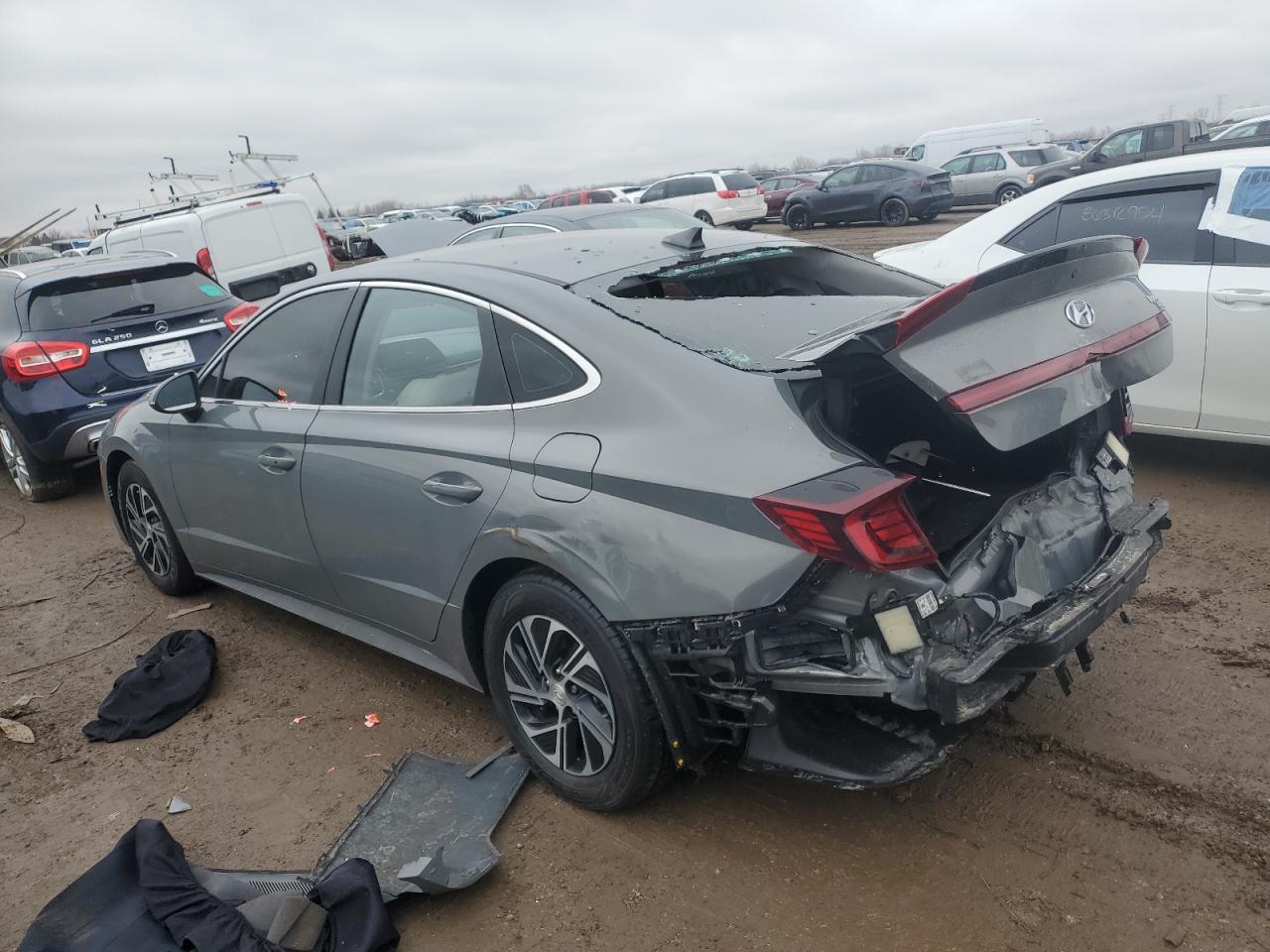 2022 Hyundai Sonata VIN KMHL24JJ8NA042970 Copart auction photo, rear end / minor dent/scratches damage thumbnail 2