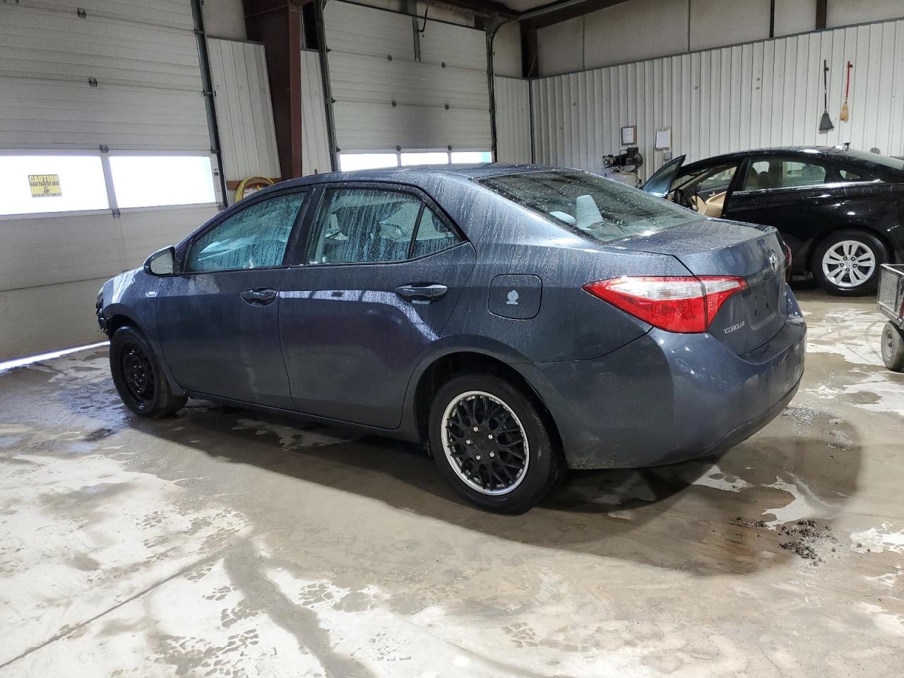 2016 Toyota Corolla VIN 2T1BURHE9GC495414 Copart auction photo, front end / rear end damage thumbnail 2