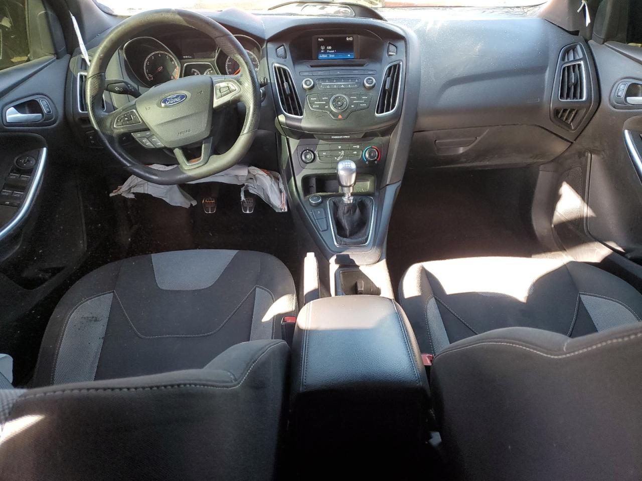2017 Ford Focus VIN 1FADP3L99HL314240 Copart auction photo, front end / side damage thumbnail 8