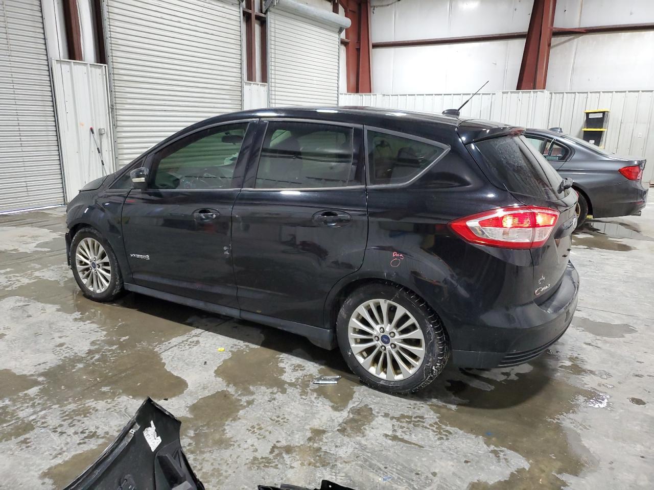 2018 Ford C-MAX VIN 1FADP5AU3JL102331 Copart auction photo, front end damage thumbnail 2