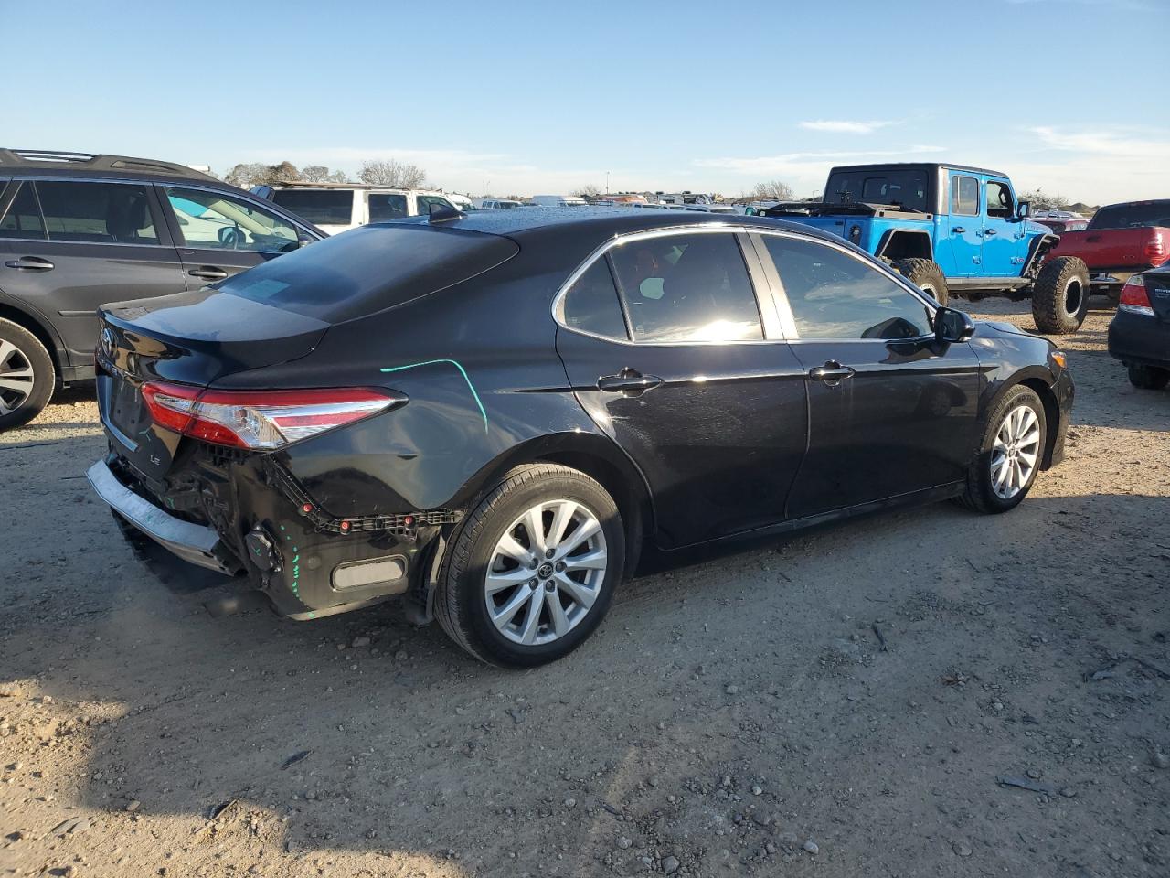 2020 Toyota Camry VIN 4T1L11AK9LU977744 Copart auction photo, rear end damage thumbnail 3
