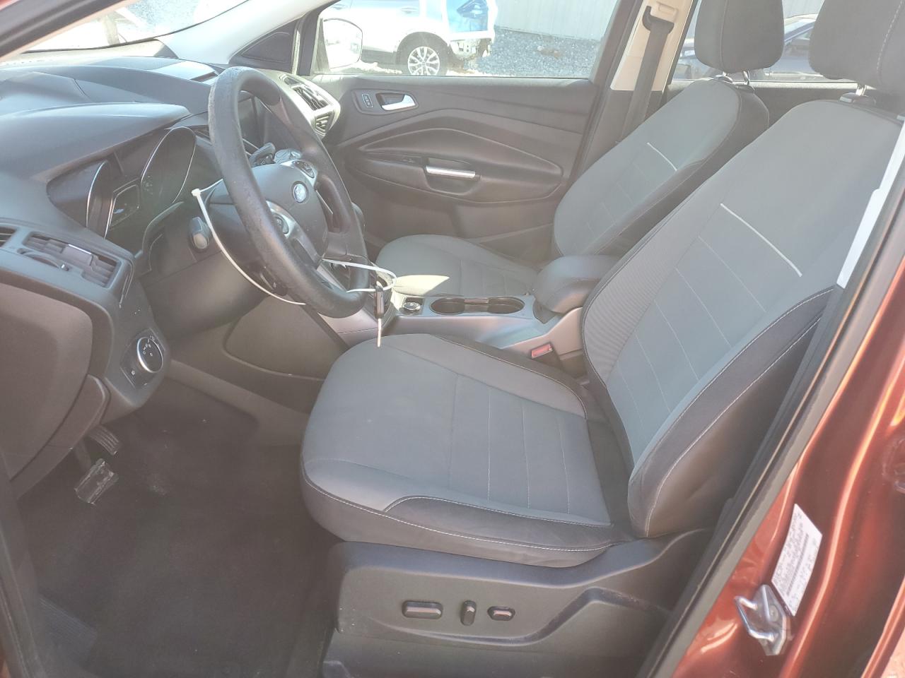 2015 Ford Escape VIN 1FMCU0GX6FUB36098 Copart auction photo, side / rear end damage thumbnail 7