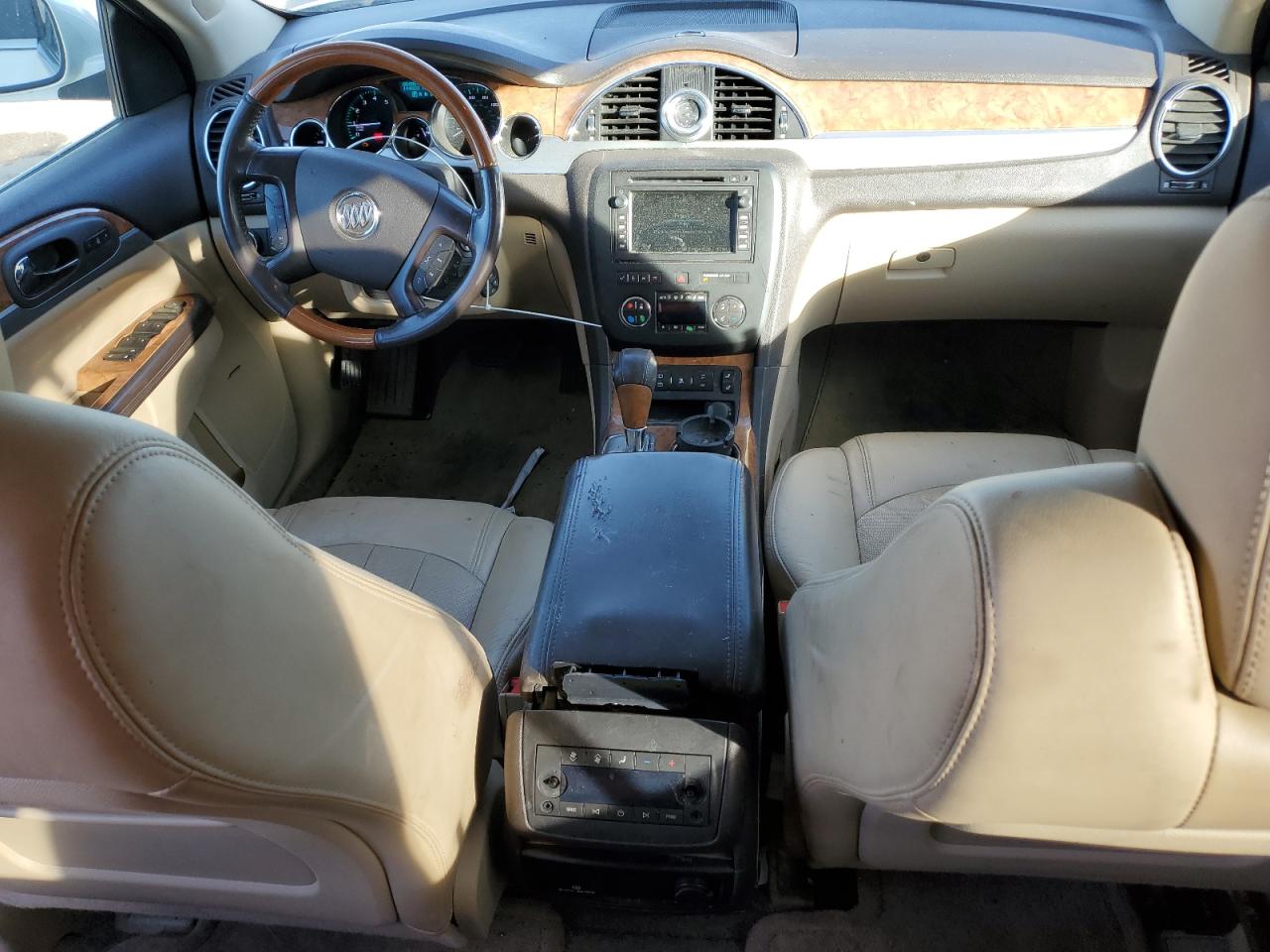 2011 Buick Enclave VIN 5GAKRBEDXBJ344262 Copart auction photo, front end damage thumbnail 8