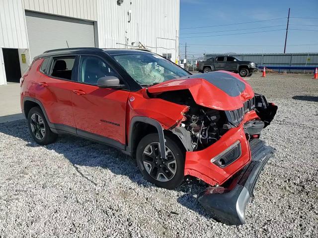 2018 Jeep Compass VIN 3C4NJDDB8JT239855 Copart auction photo, front end damage thumbnail 11
