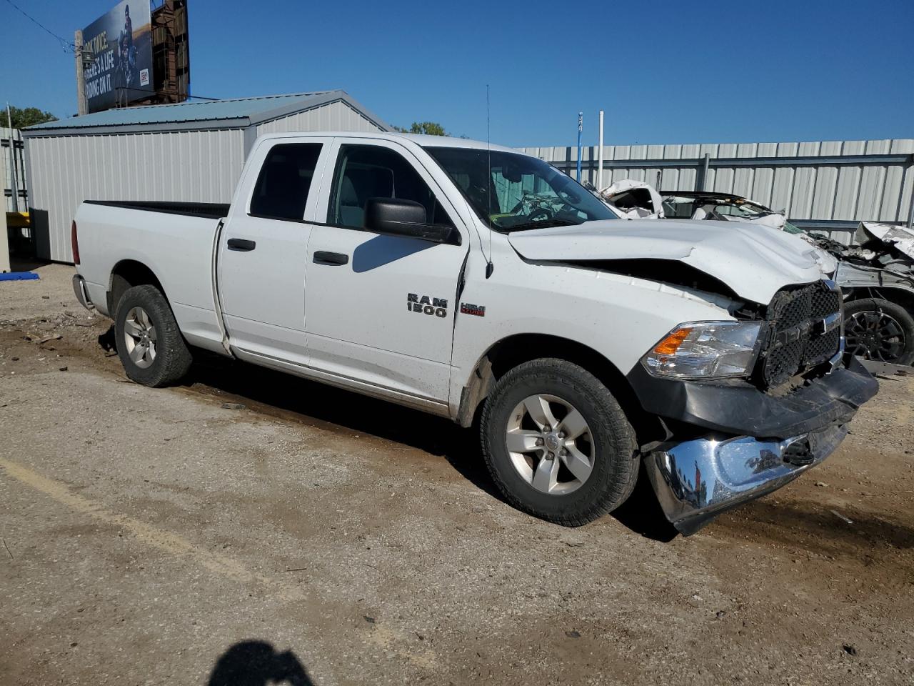 2015 RAM 1500 VIN 1C6RR7FT9FS635469 Copart auction photo, front end damage thumbnail 4