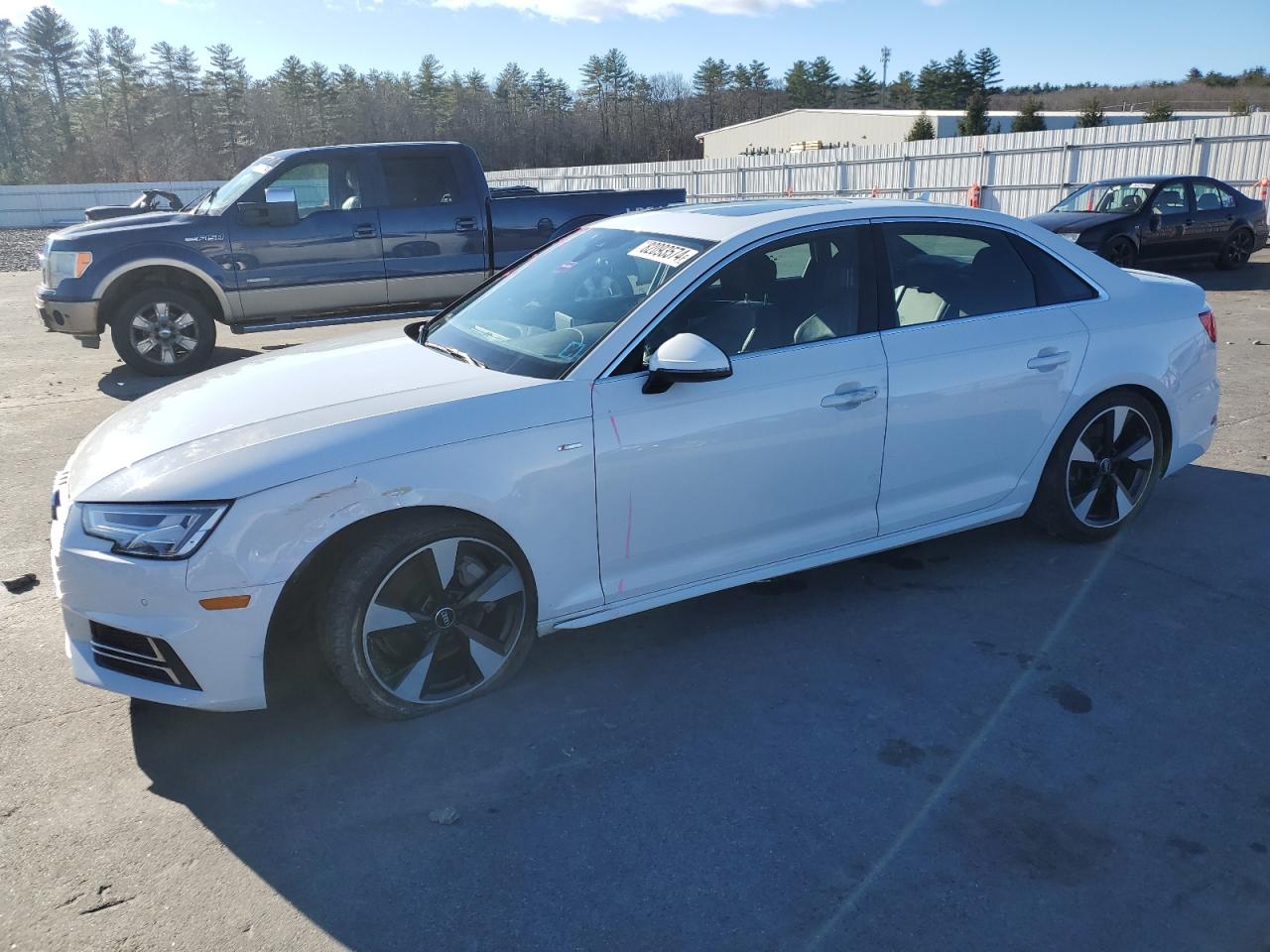 2017 Audi A4 VIN WAUENAF44HN016284
