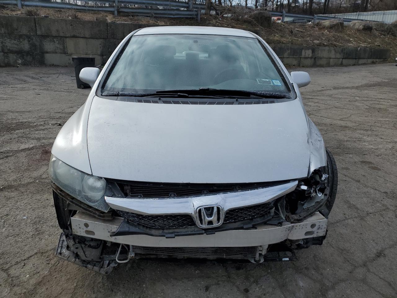2009 Honda Civic VIN 2HGFA16569H545890 Copart auction photo, front end / side damage thumbnail 5