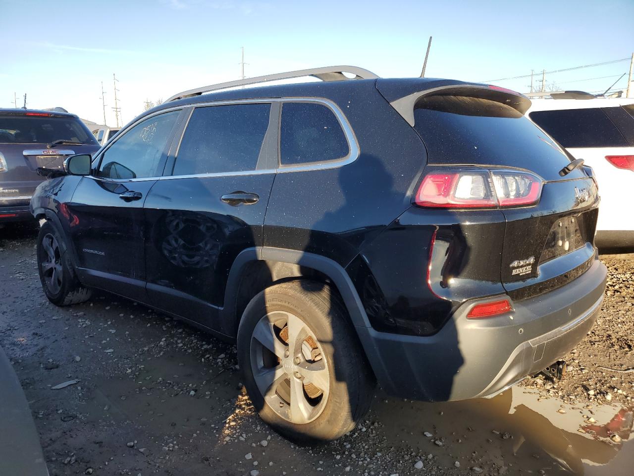 2019 Jeep Grand Cherokee VIN 1C4PJMDX3KD100518 Copart auction photo, burn - engine / burn damage thumbnail 2