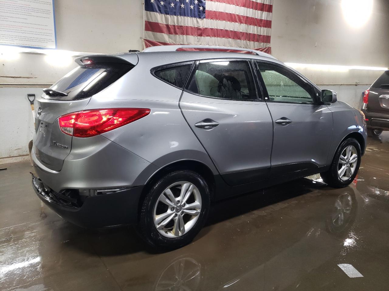 2013 Hyundai Tucson VIN KM8JU3AC9DU757640 Copart auction photo, rear end damage thumbnail 3