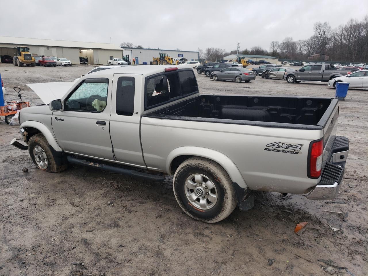 1999 Nissan Navara (Frontier) VIN 1N6ED26Y2XC338511 Copart auction photo, all over damage thumbnail 2