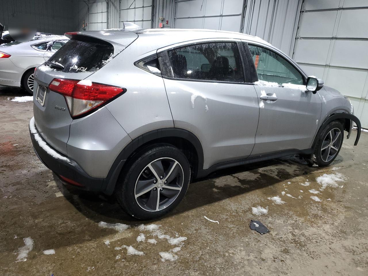 2022 Honda HR-V VIN 3CZRU6H53NM760453 Copart auction photo, side / front end damage thumbnail 3