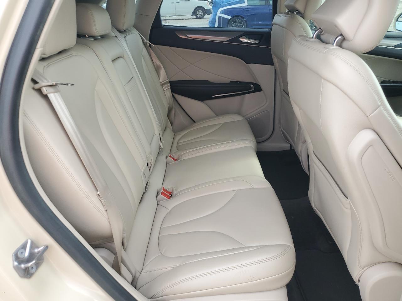 2018 Lincoln MKC VIN 5LMCJ1C98JUL28988 Copart auction photo, front end / undercarriage damage thumbnail 11