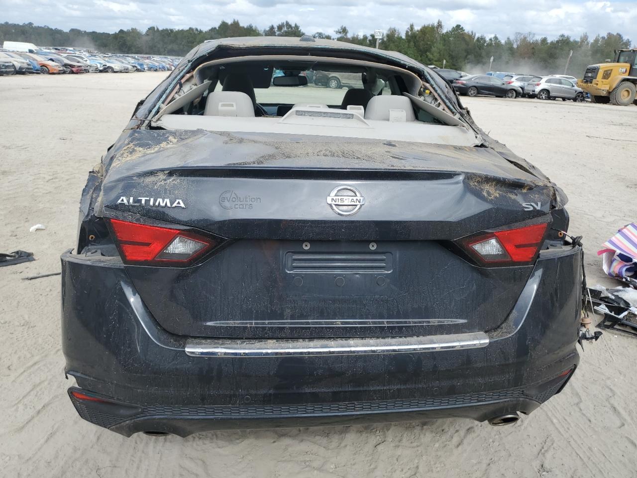 2020 Nissan Altima VIN 1N4BL4DV9LC275825 Copart auction photo, all over / rollover damage thumbnail 6