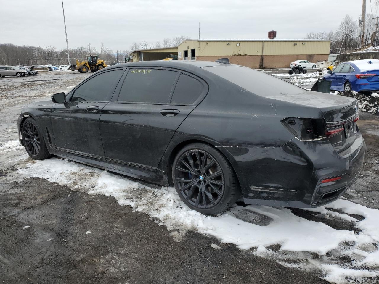 2020 BMW 7er VIN WBA7T2C05LGL18038 Copart auction photo, front end / rear end damage thumbnail 2