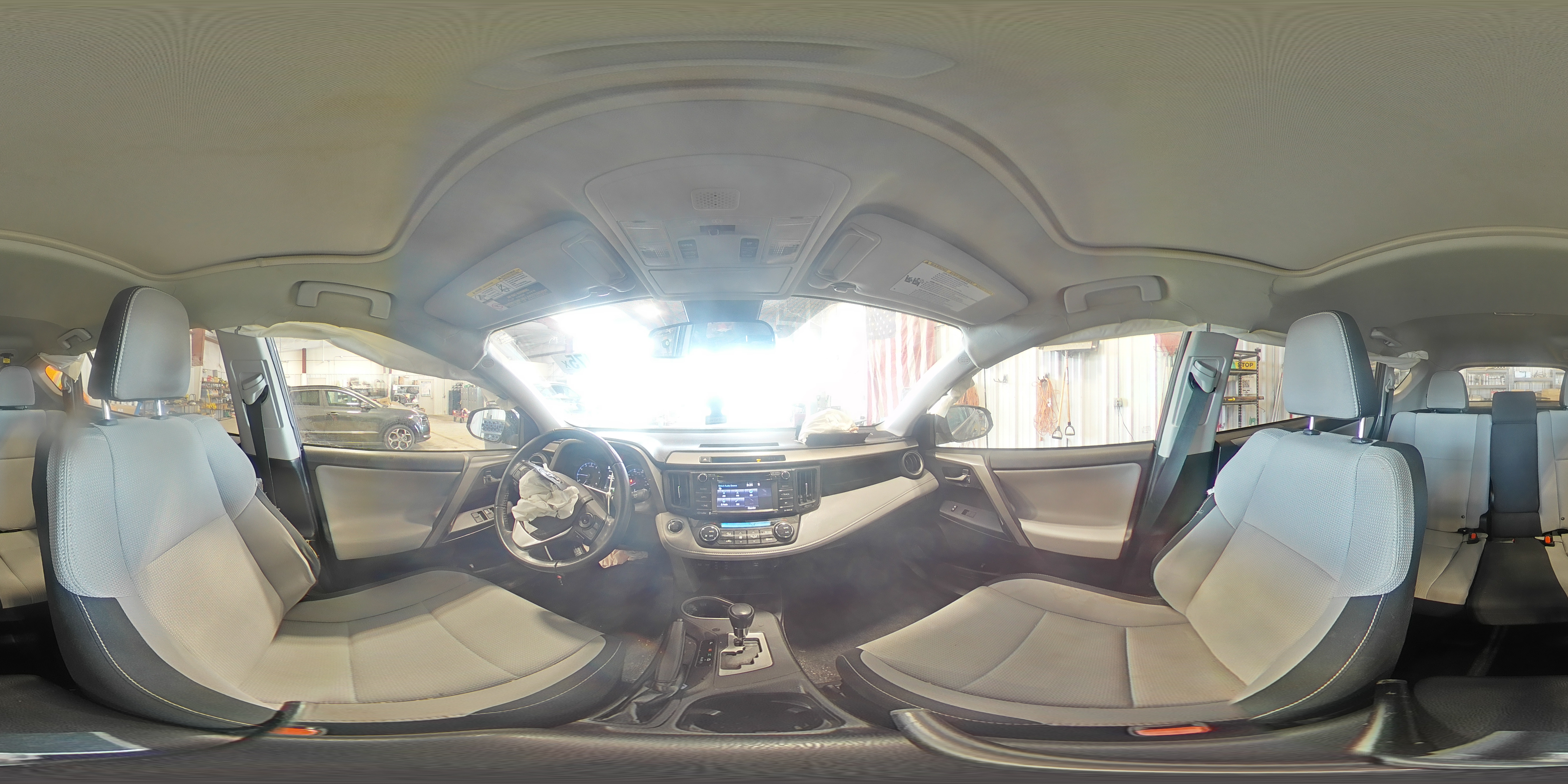 2018 Toyota RAV 4 VIN 2T3RFREV2JW836193 Copart auction photo, front end / minor dent/scratches damage thumbnail 14