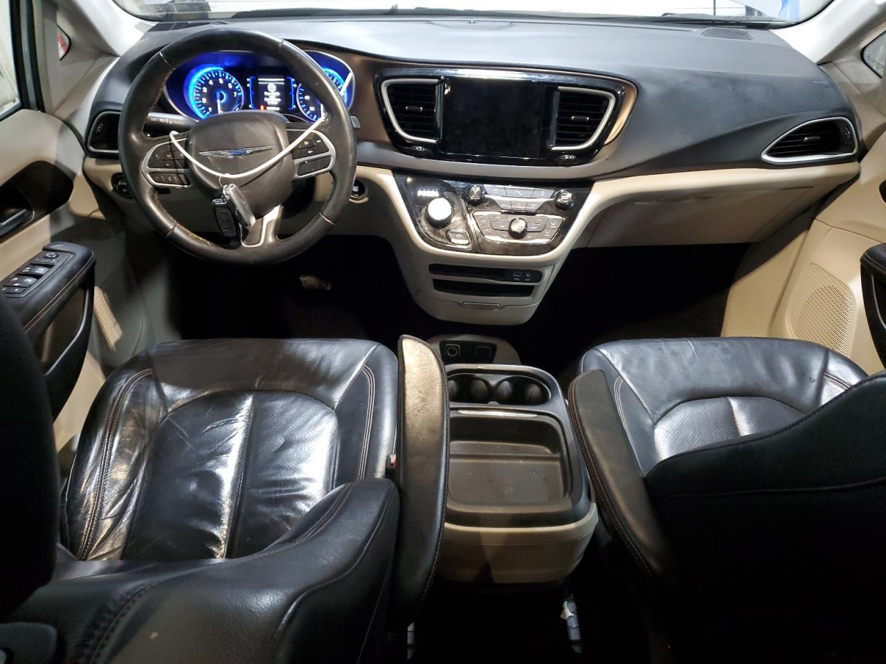 2018 Chrysler Pacifica VIN 2C4RC1BG1JR233763 Copart auction photo, front end / side damage thumbnail 8
