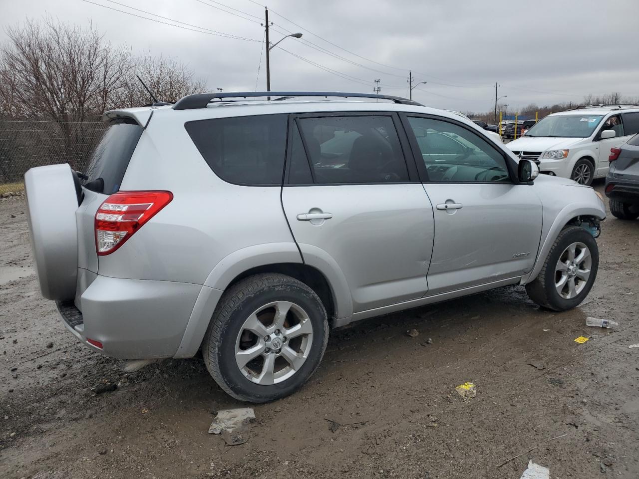 2010 Toyota RAV 4 VIN 2T3YK4DV7AW004165 Copart auction photo, front end / minor dent/scratches damage thumbnail 3