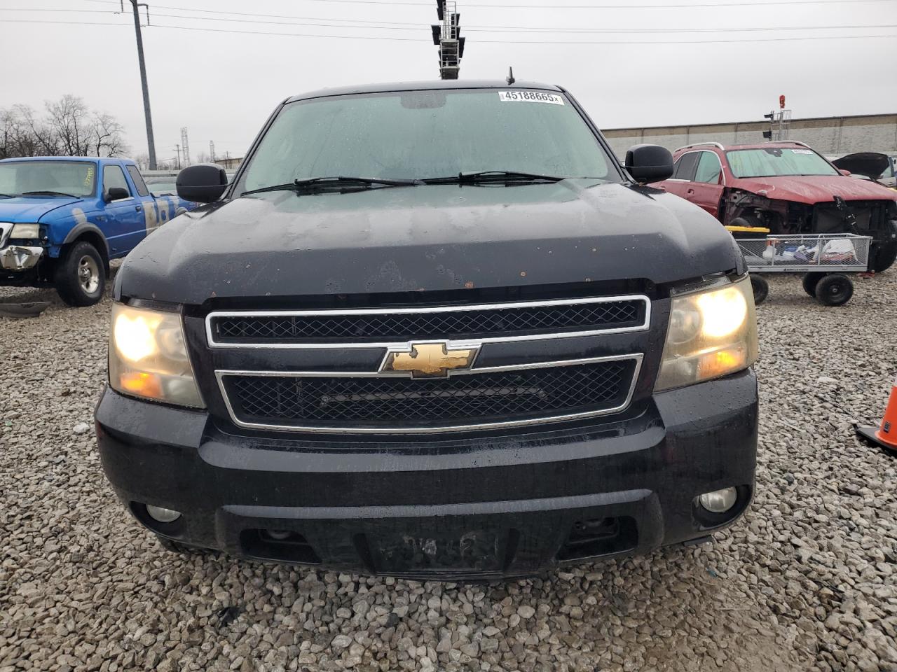 2007 Chevrolet Suburban VIN 1GNFK16377J312839 Copart auction photo, front end damage thumbnail 5