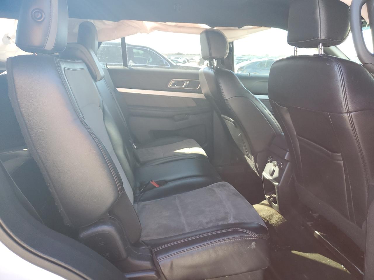 2017 Ford Explorer VIN 1FM5K7D83HGD40251 Copart auction photo, side damage thumbnail 11