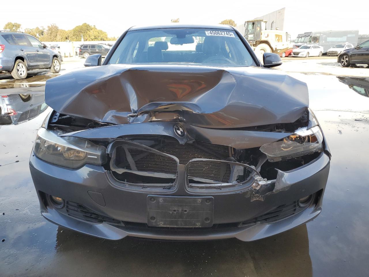 2013 BMW 3er VIN WBA3A5C56DF603338 Copart auction photo, front end / side damage thumbnail 5