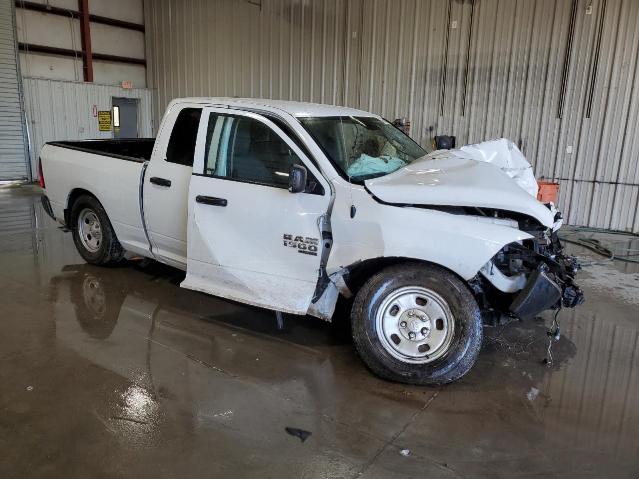 2020 RAM 1500 VIN 1C6RR7FG2LS161413 Copart auction photo, front end / side damage thumbnail 4