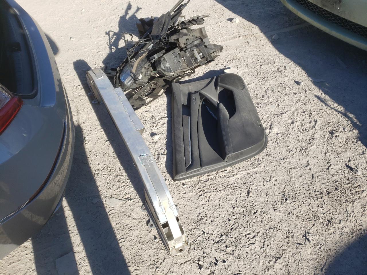 2018 Honda Accord VIN 1HGCV1F57JA131835 Copart auction photo, front end / rear end damage thumbnail 12