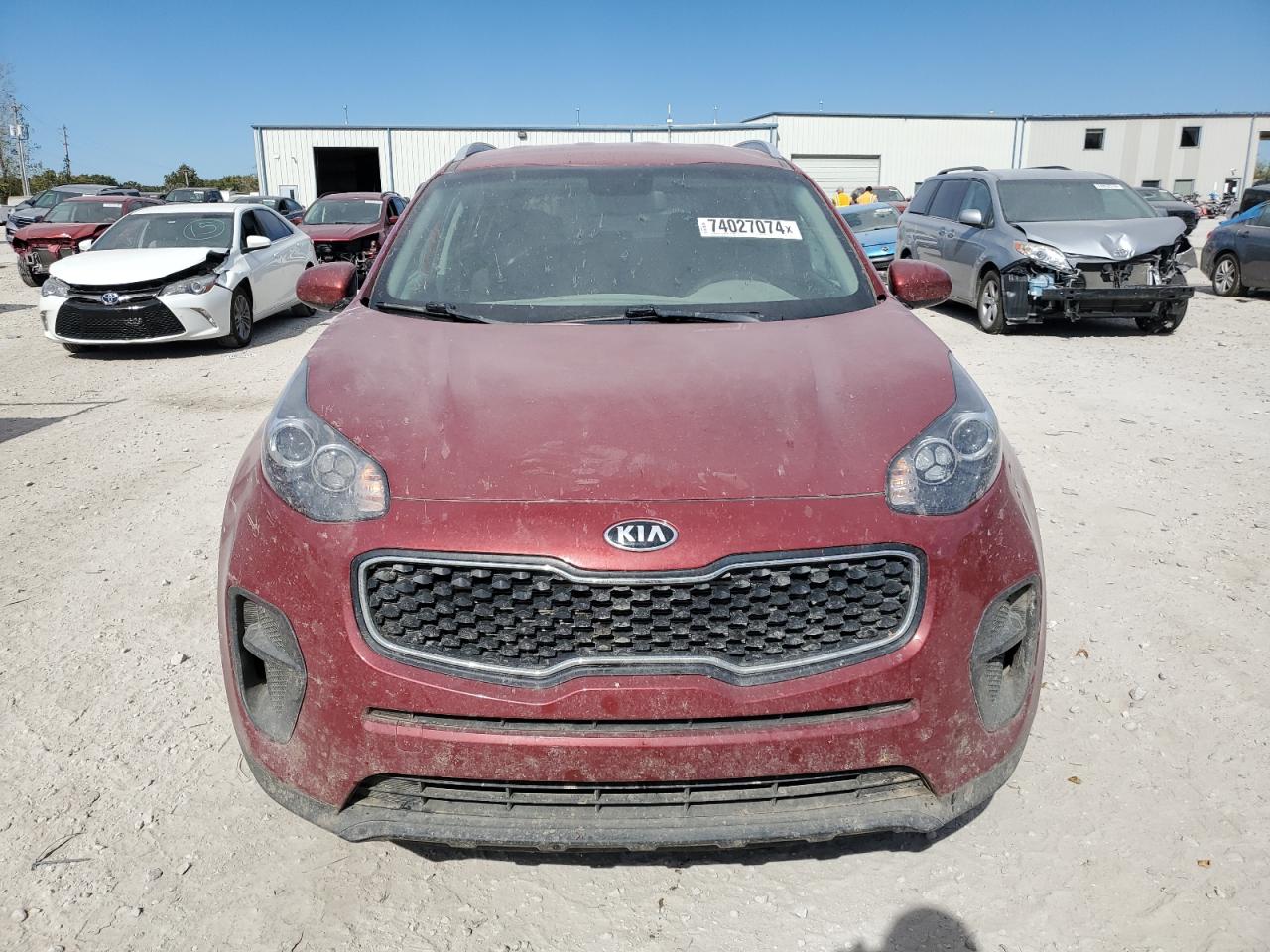 2018 KIA Sportage VIN KNDPM3AC7J7422885 Copart auction photo, side / minor dent/scratches damage thumbnail 5