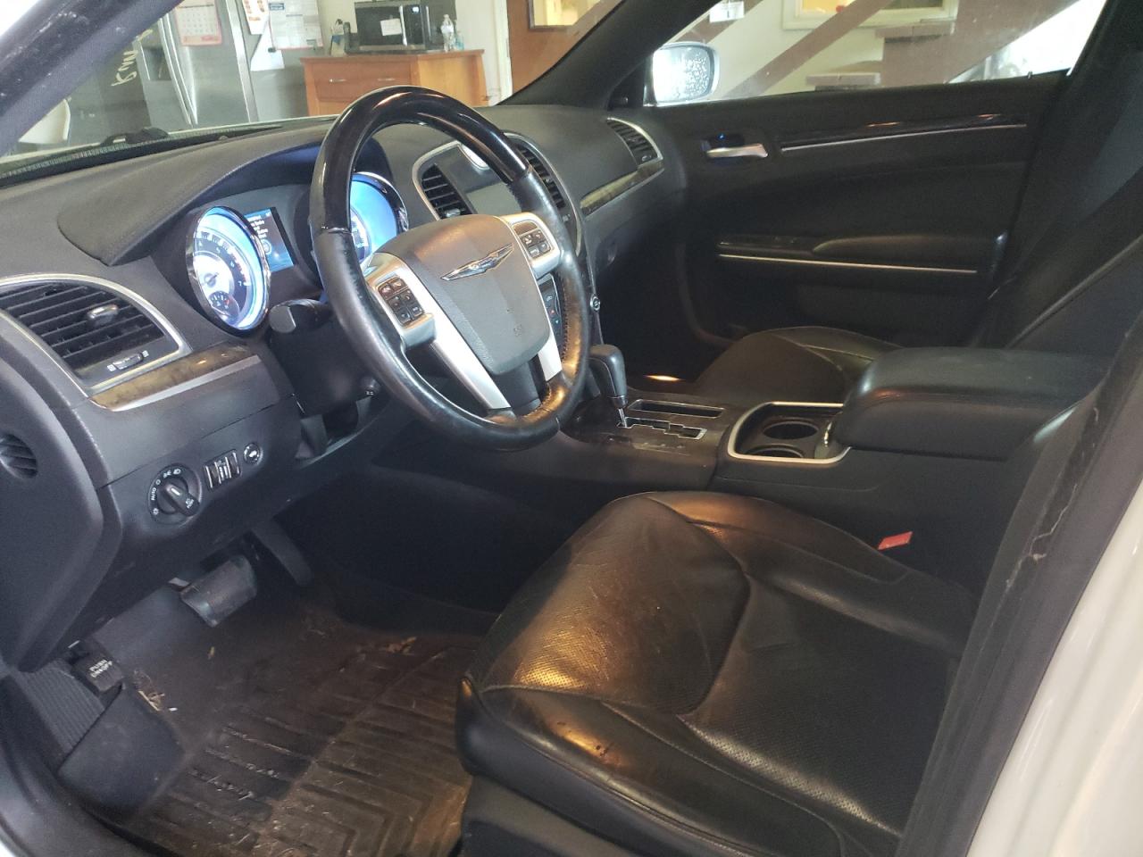 2012 Chrysler 300 VIN 2C3CCAET0CH288782 Copart auction photo, front end damage thumbnail 7