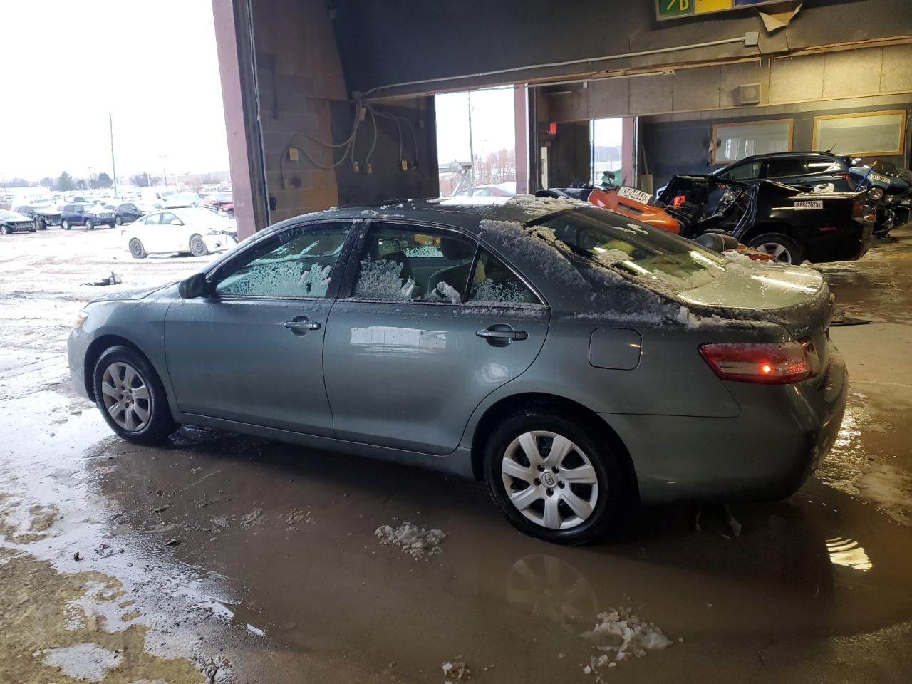 2011 Toyota Camry VIN 4T4BF3EKXBR098292 Copart auction photo, minor dent/scratches damage thumbnail 2