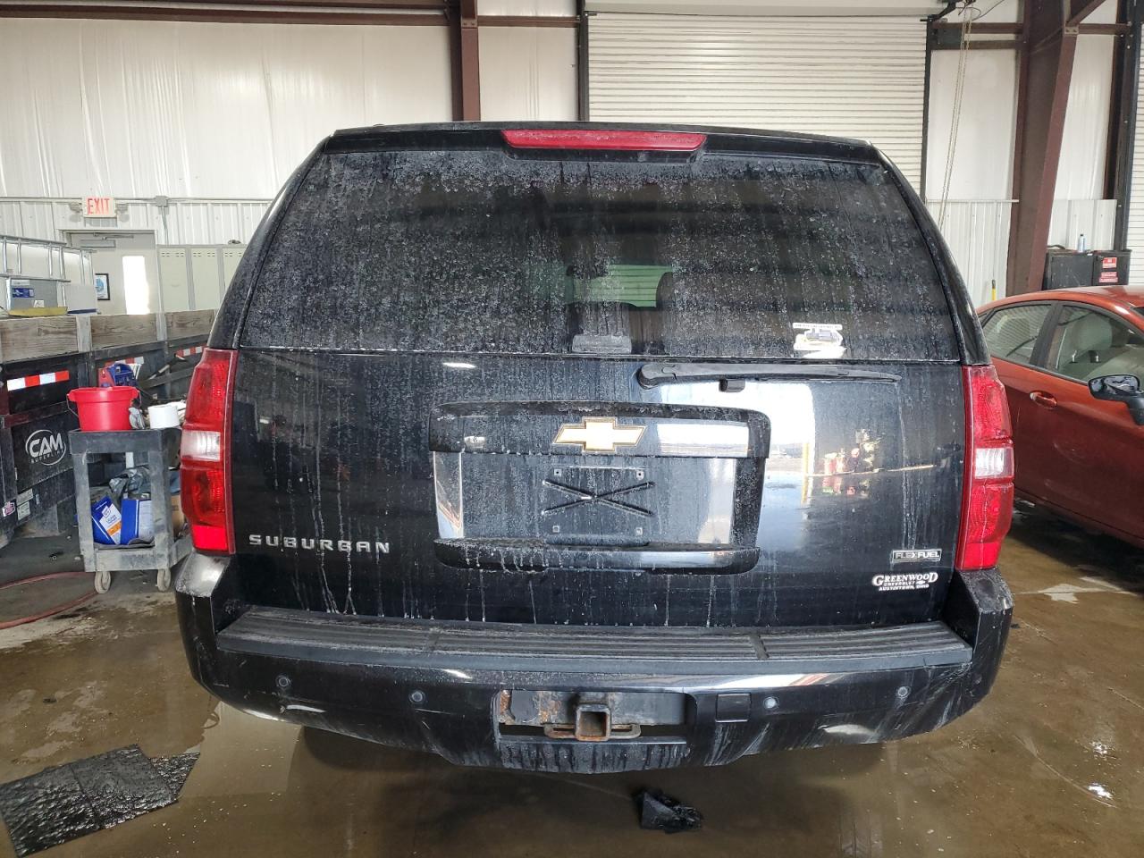 2007 Chevrolet Suburban VIN 3GNFK16347G211890 Copart auction photo, front end damage thumbnail 6