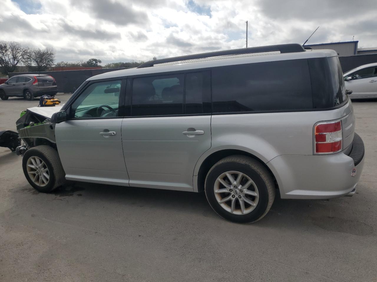 2019 Ford Flex VIN 2FMGK5B86KBA12840 Copart auction photo, front end / side damage thumbnail 2