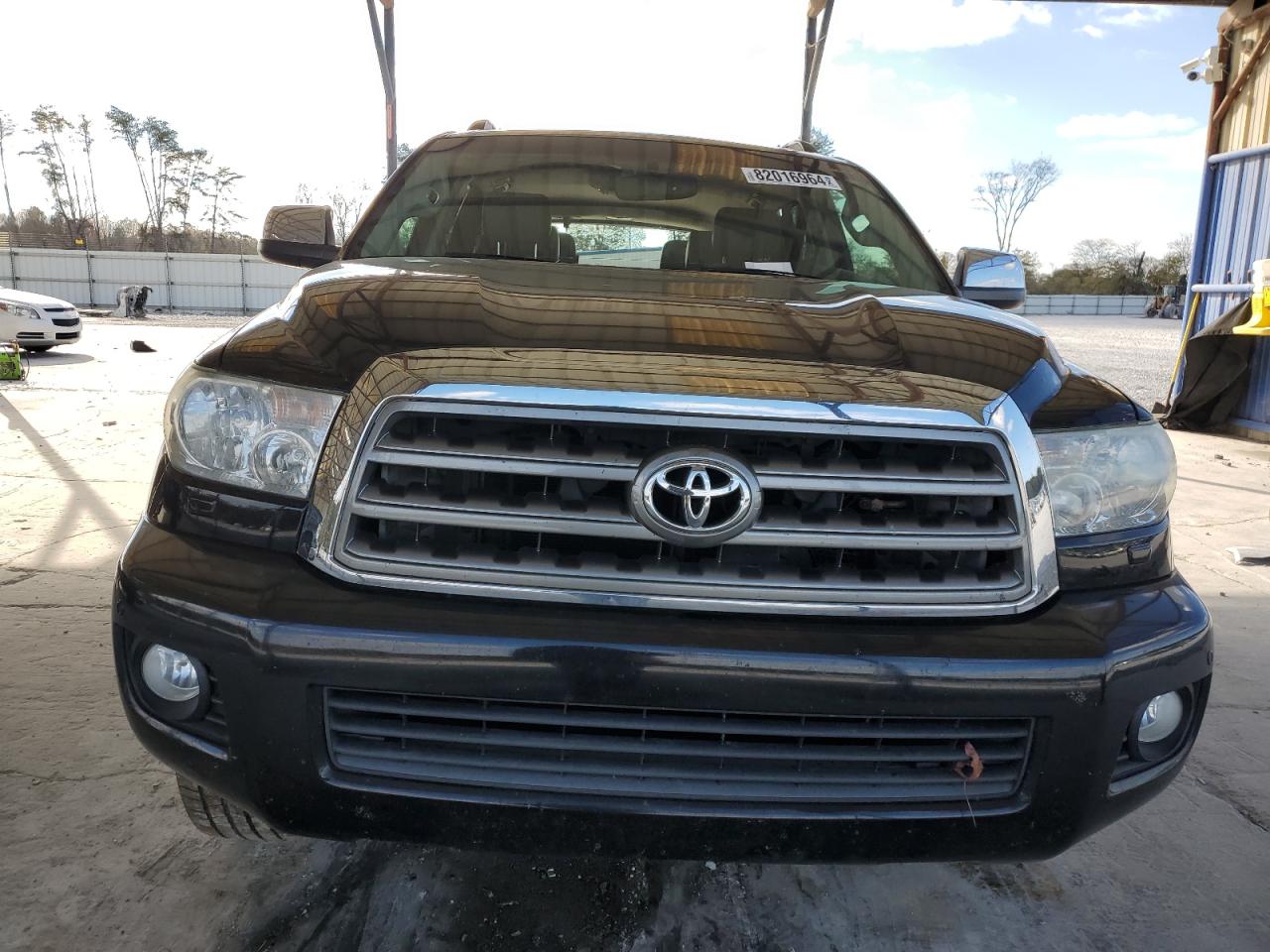 2014 Toyota Sequoia VIN 5TDKY5G17ES054073 Copart auction photo, side / minor dent/scratches damage thumbnail 5