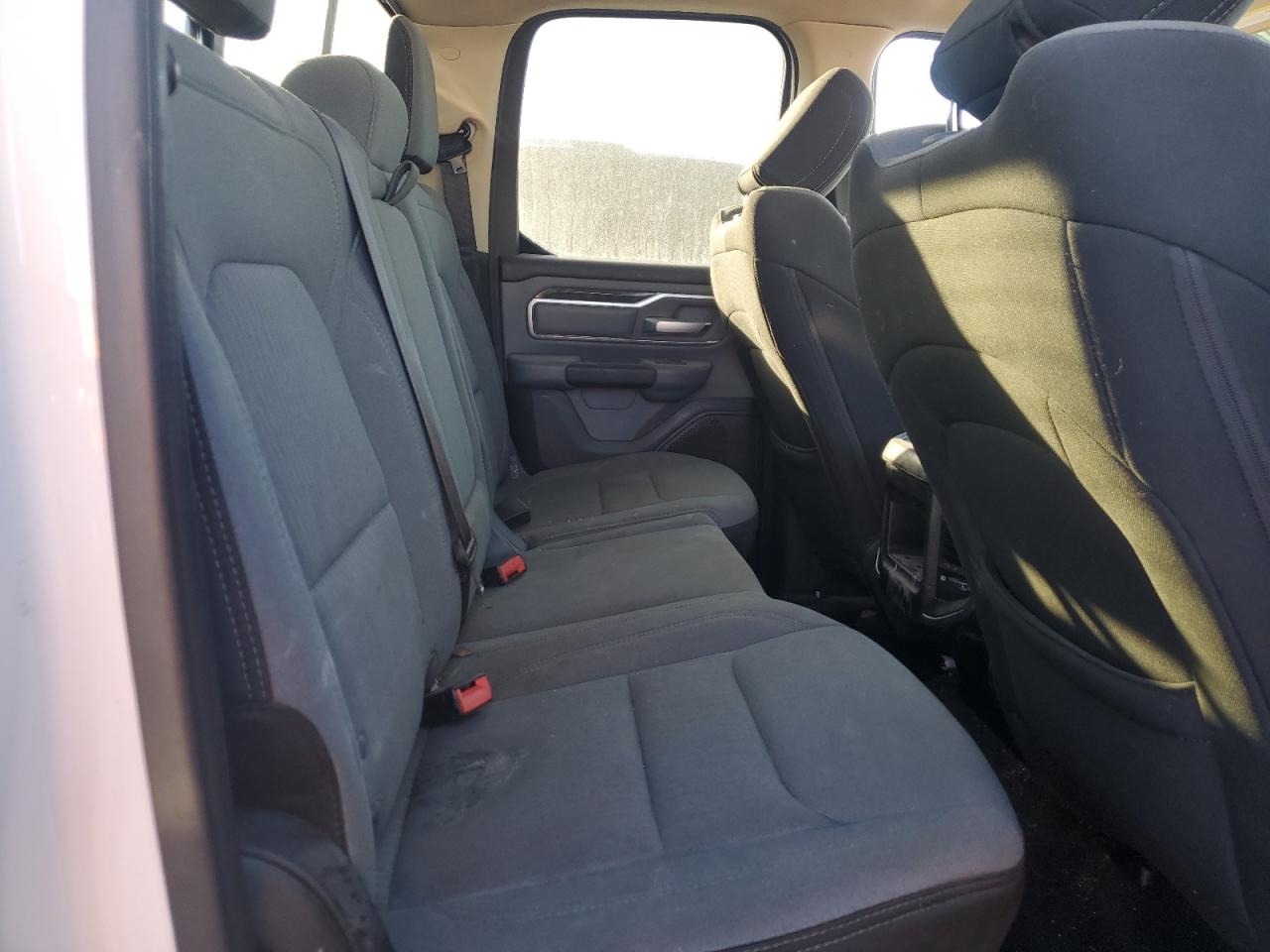 2019 RAM 1500 VIN 1C6SRFBT0KN636066 Copart auction photo, front end damage thumbnail 10