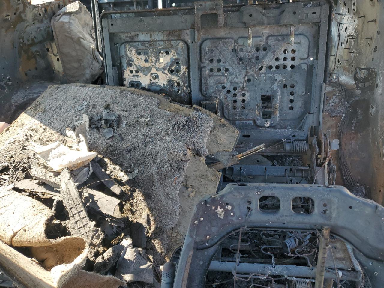 2023 Chevrolet Tahoe VIN 1GNSCMKD0PR185994 Copart auction photo, burn damage thumbnail 10