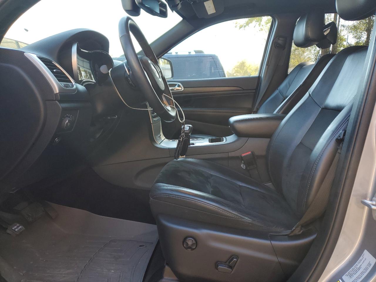 2015 Jeep Grand Cherokee VIN 1C4RJEAG5FC185084 Copart auction photo, rear end damage thumbnail 7