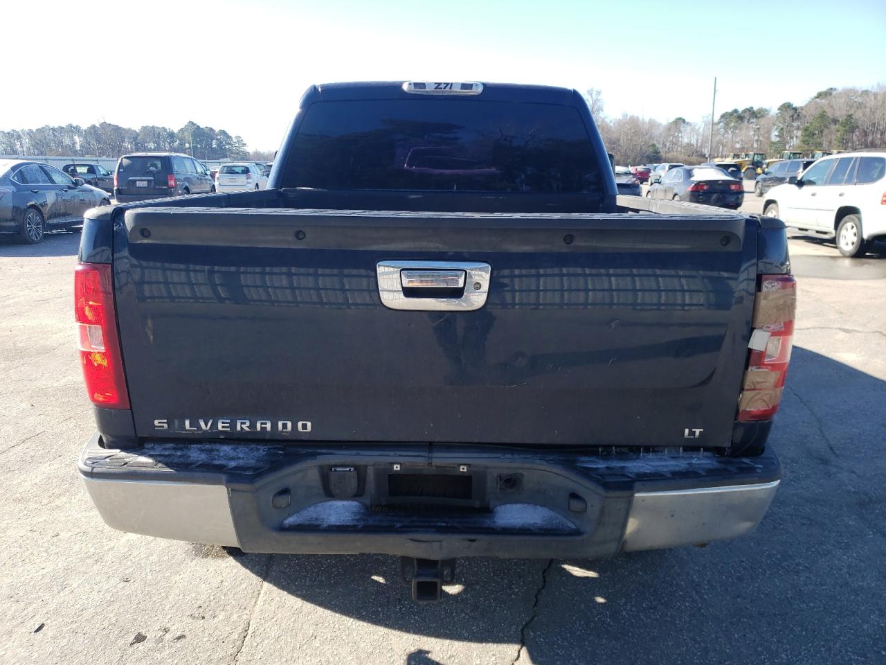 2007 Chevrolet Silverado VIN 2GCEK13M371698218 Copart auction photo, front end / side damage thumbnail 6