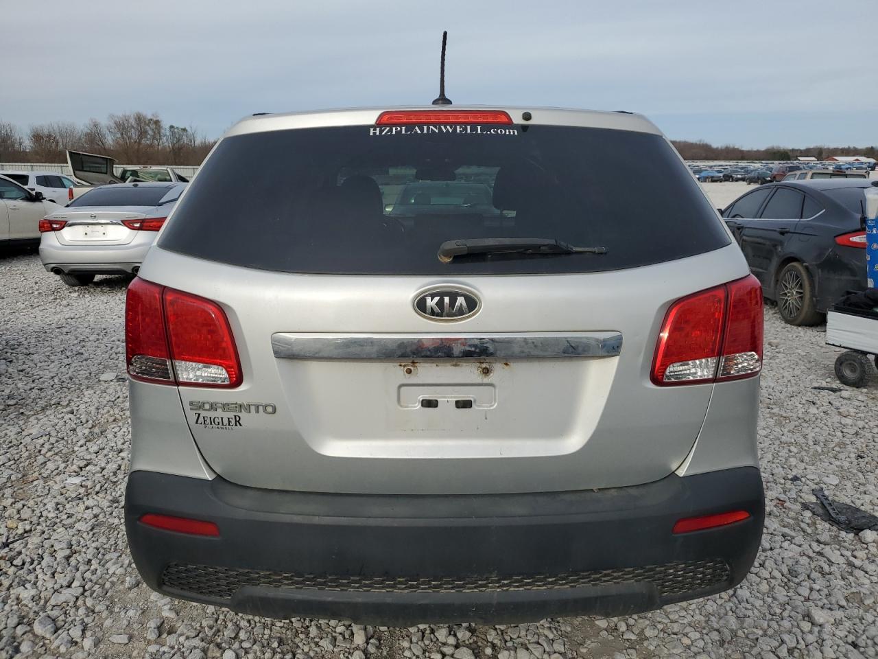 2012 KIA Sorento VIN 5XYKT3A14CG247562 Copart auction photo, all over damage thumbnail 6