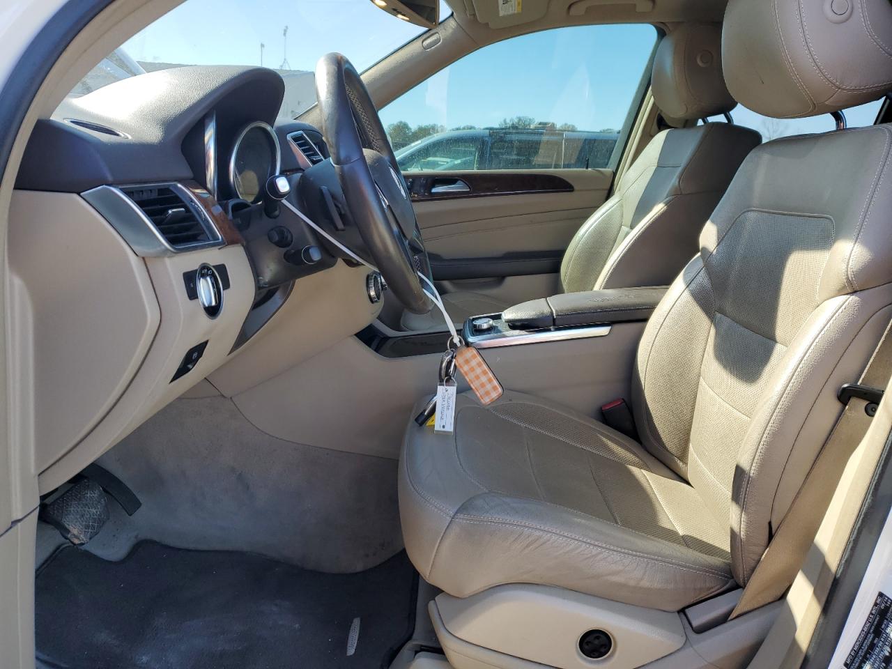 2015 Mercedes-Benz M-klasse VIN 4JGDA5JB5FA483219 Copart auction photo, front end damage thumbnail 7