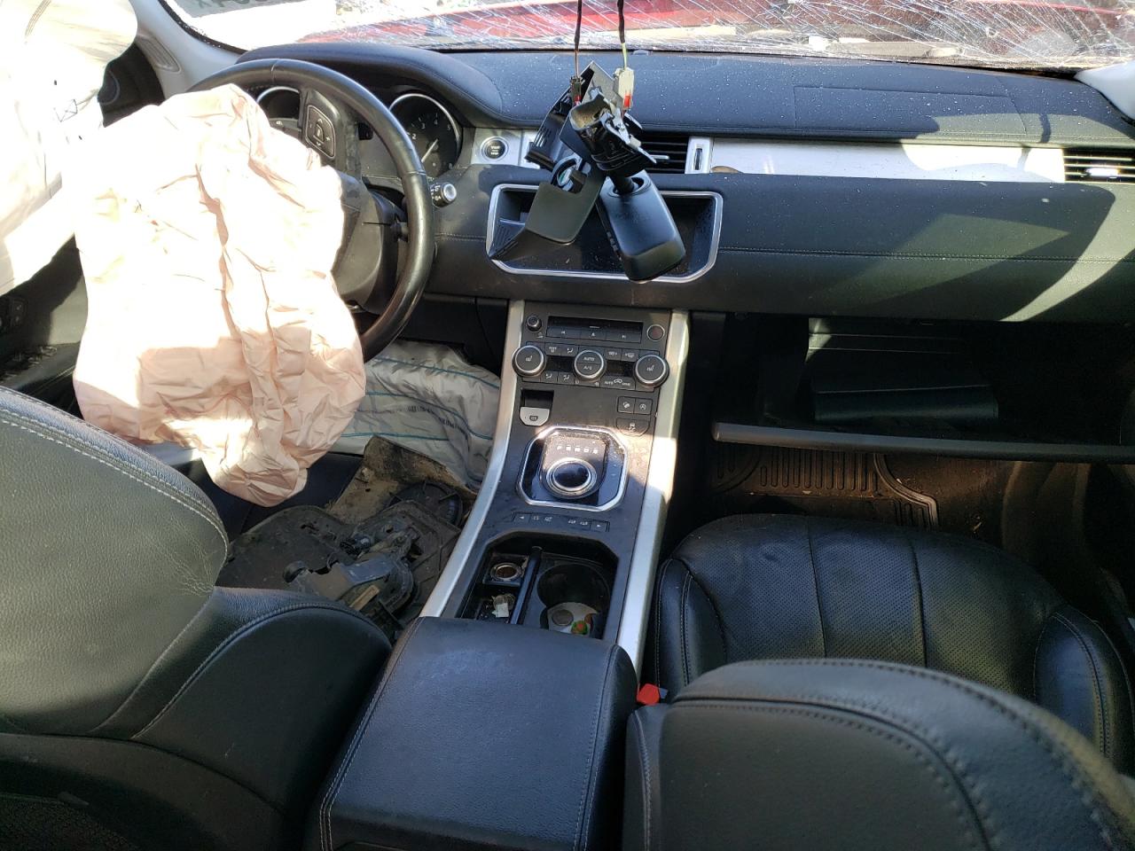 2017 Land Rover Range Rover VIN SALVP2BG6HH174832 Copart auction photo, front end / rollover damage thumbnail 8