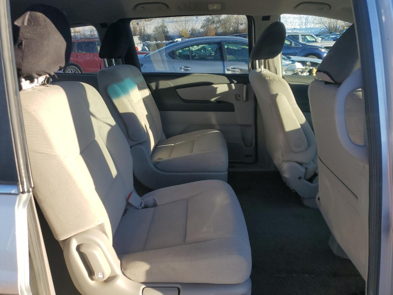2013 Honda Odyssey VIN 5FNRL5H28DB075571 Copart auction photo, side / front end damage thumbnail 11