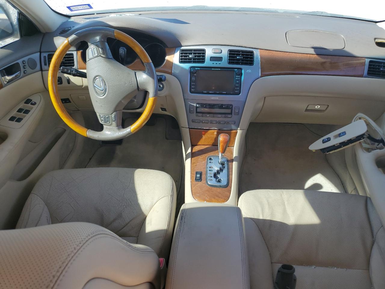 2005 Lexus ES VIN JTHBA30G155112626 Copart auction photo, side / front end damage thumbnail 8