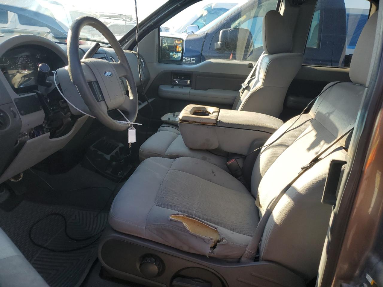 2006 Ford F-150 VIN 1FTRX12W56KD75115 Copart auction photo, vandalism damage thumbnail 7