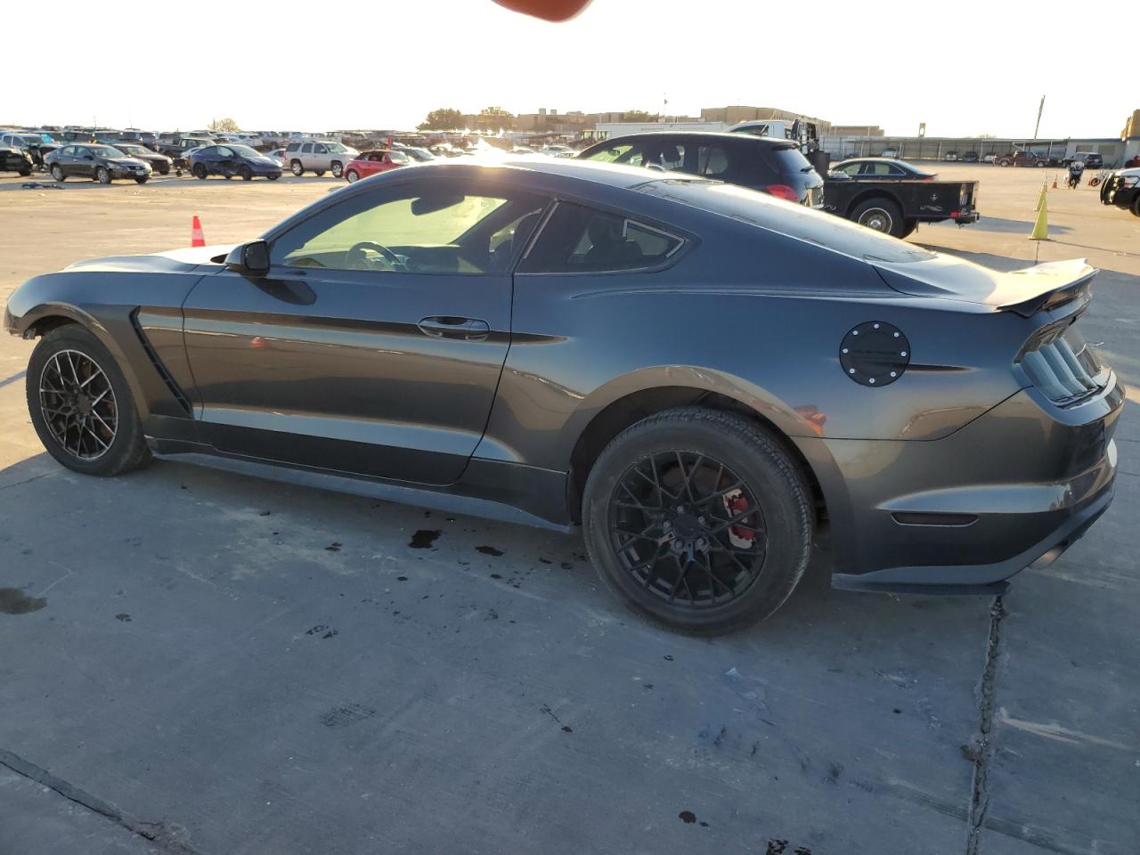 2018 Ford Mustang VIN 1FA6P8THXJ5176019 Copart auction photo, front end damage thumbnail 2